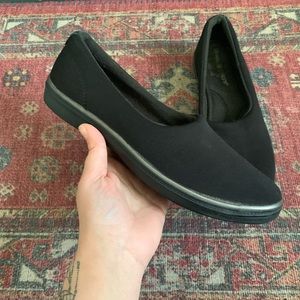 Grasshoppers Black Women’s Size 8.5